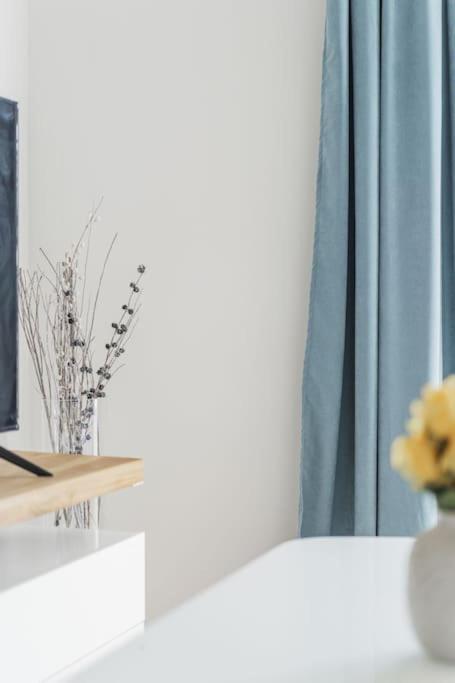City Sky Studio Mit Balkon Wien Eksteriør billede