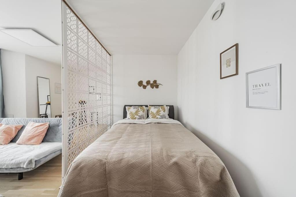 City Sky Studio Mit Balkon Wien Eksteriør billede